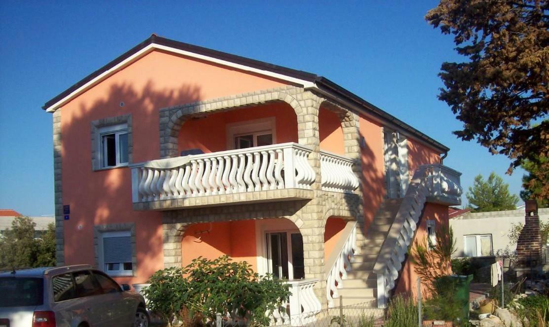 Apartments With A Parking Space Vir - 17422 Екстериор снимка